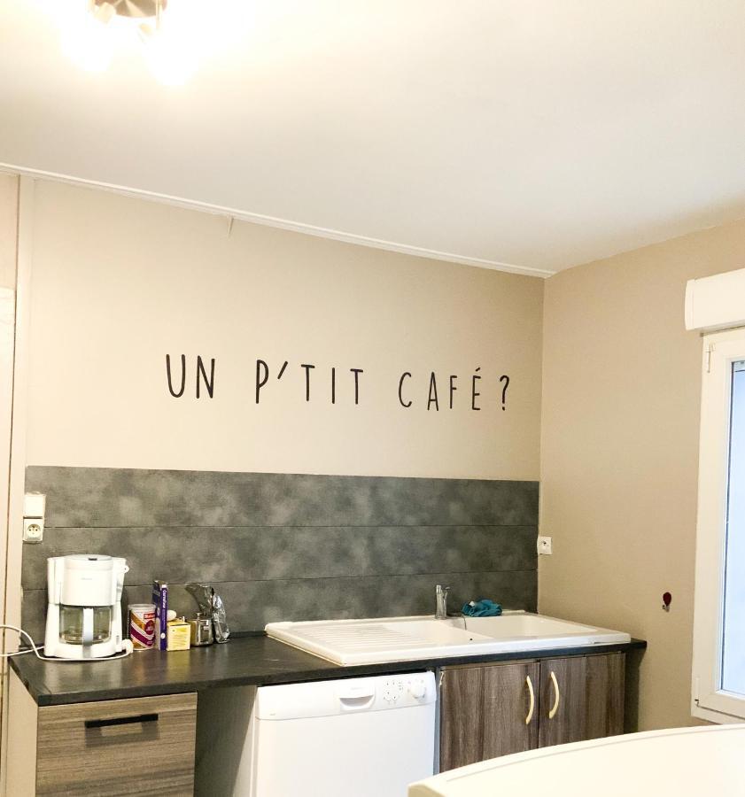 Grand Appartement Idealement Situe 7 Places Desvres Exteriör bild